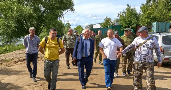 Депутат Грешневиков разбирается в проблемах Ростова Великого