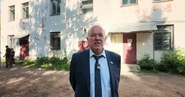 Грешневиков в Рыбинске: власти перекладывают ремонт аварийного здания на НКО