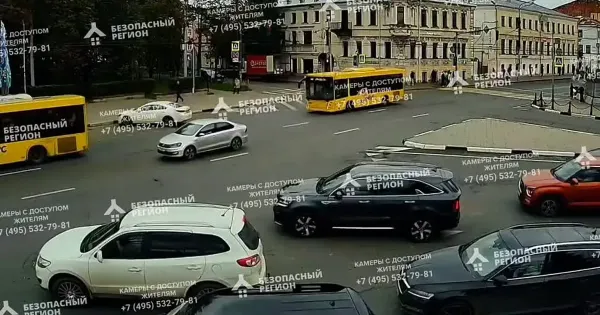 Бензиновый кризис в Ярославле: очереди на АЗС и пустые колонки